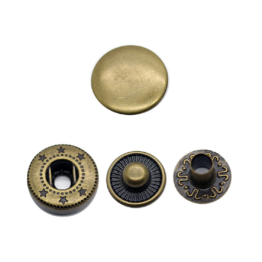 484# 15mm平面四合扣 开口笛