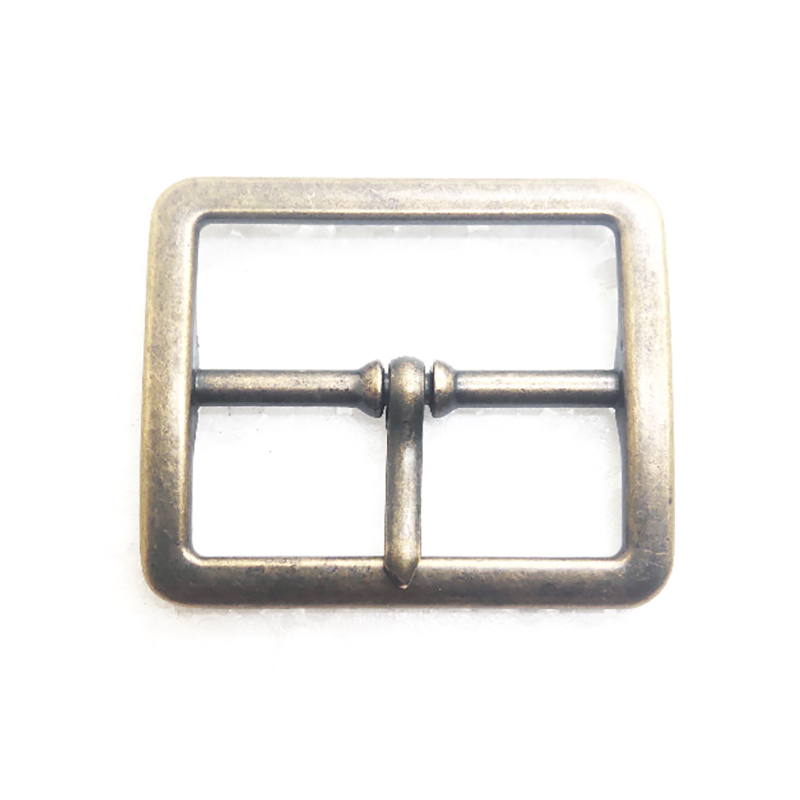 WA7274  外径39.5*33mm,内径31.5*25.5mm合金日字扣配铜针