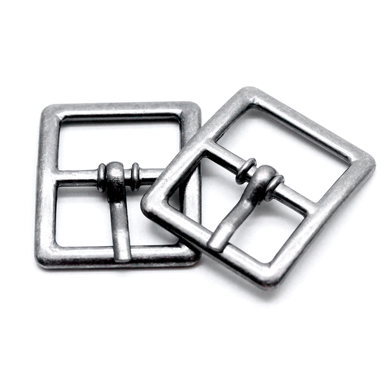 WA5522  16*22*3mm合金带针日字扣