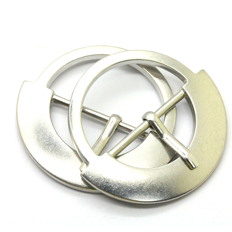 WA5492  35mm合金圆形日字扣配针