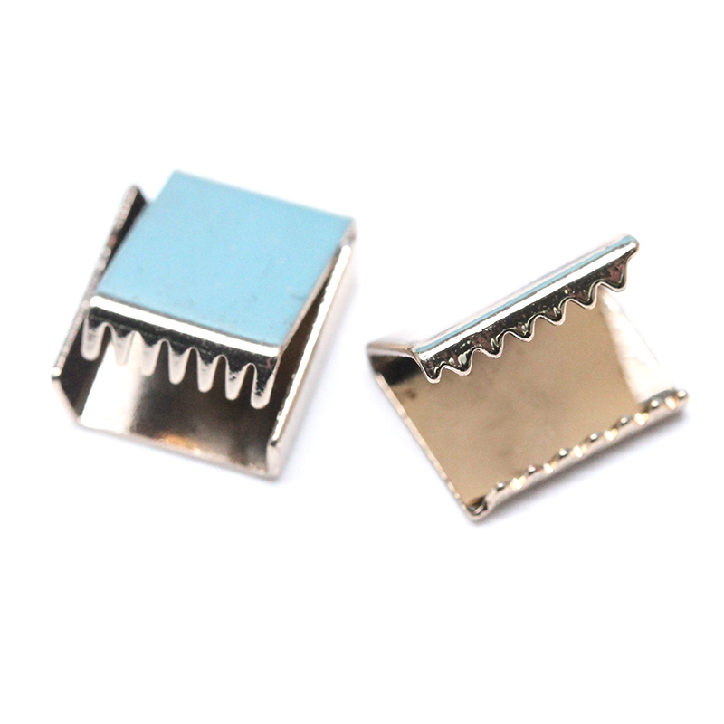 WG3588  12*10mm 铜光身方形齿状尾夹