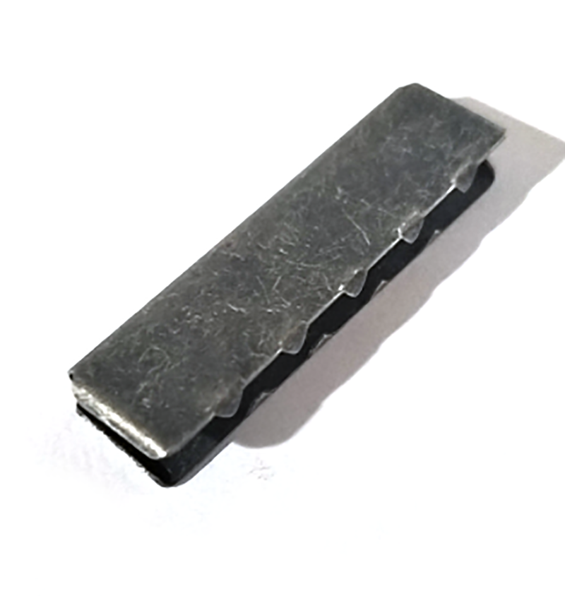 WG4983   40*12mm铜V形尾夹(配WG9010-1用)