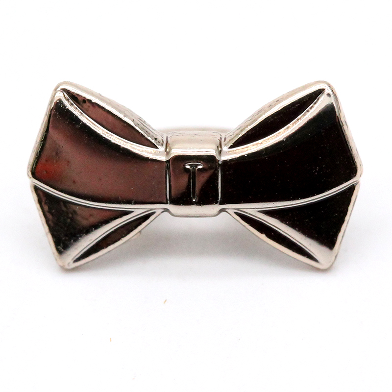 WA6482  11.5mm合金蝴蝶结形状线脚钮#85247