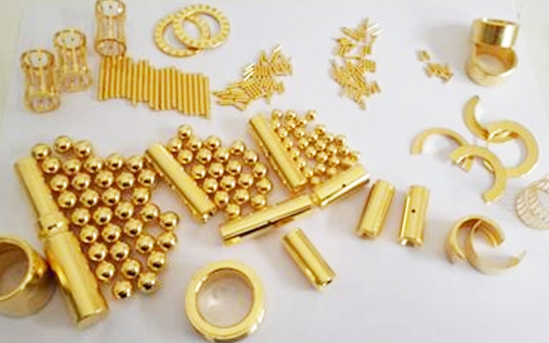 金属钮扣仿金电镀及镀层变色故障排除