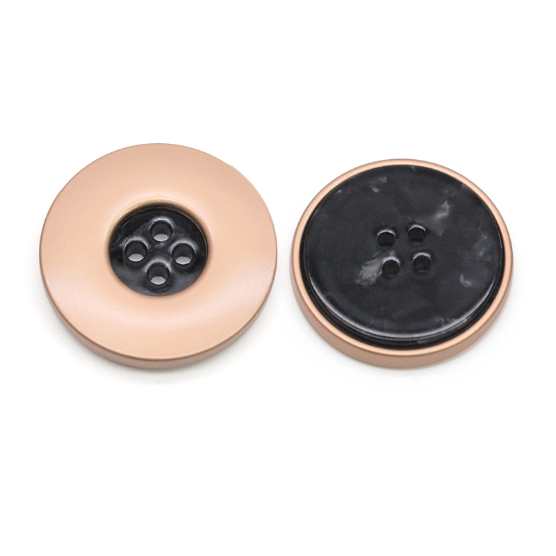24mm 合金四孔钮 合金镶树脂 双拼色