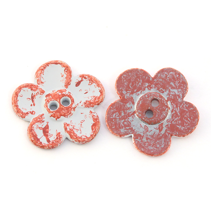 17.5mm 合金花瓣两孔钮