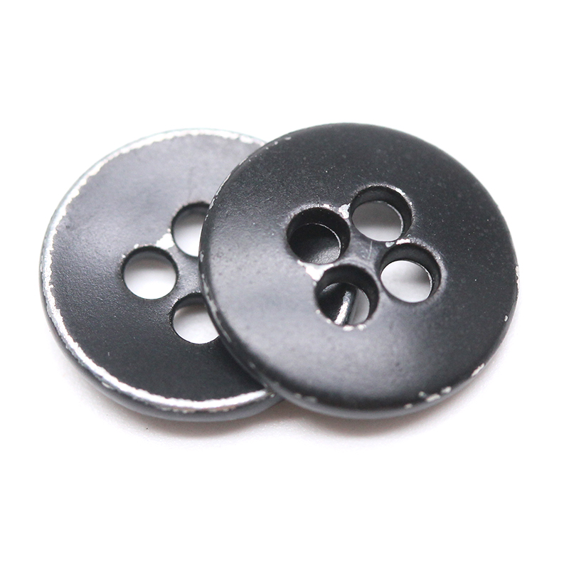 14mm合金四孔钮  艺术效果