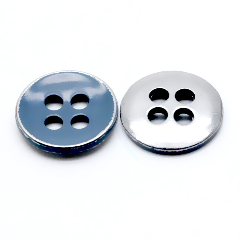 WA5791  11.3mm合金四孔钮