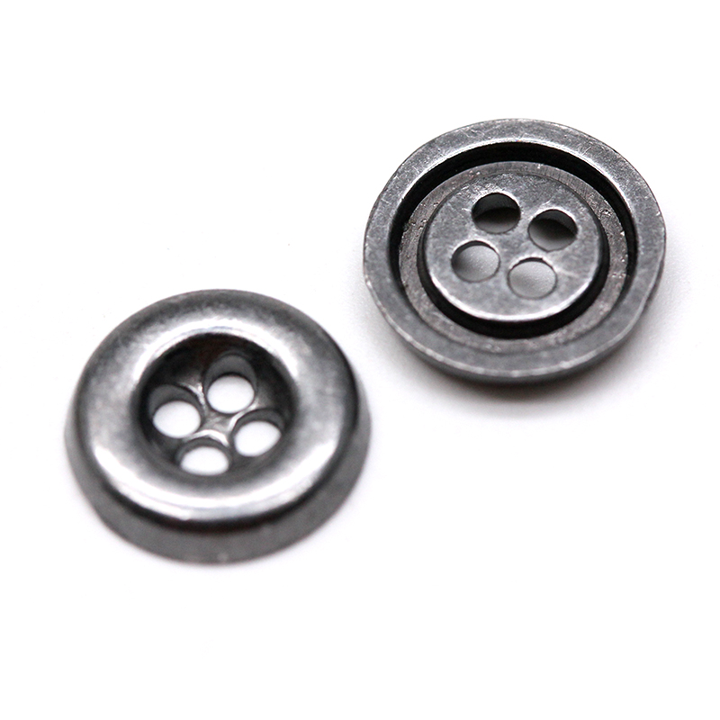 10.5mm合金四孔钮