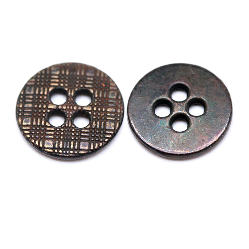 15mm合金四孔钮 格仔纹 点 纹  线条
