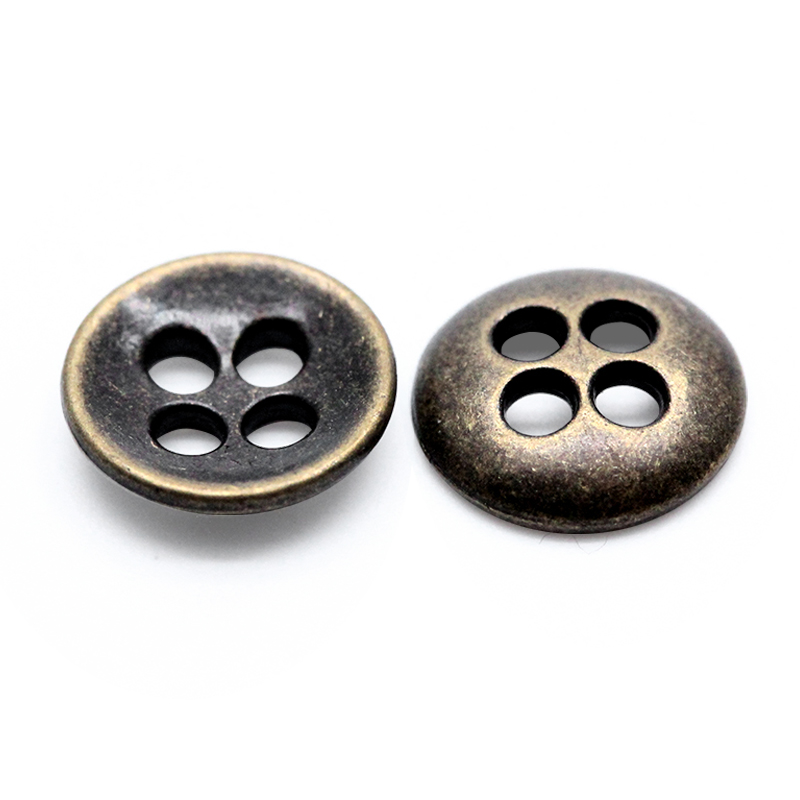 11.5mm合金面包四孔钮 中凹窝面