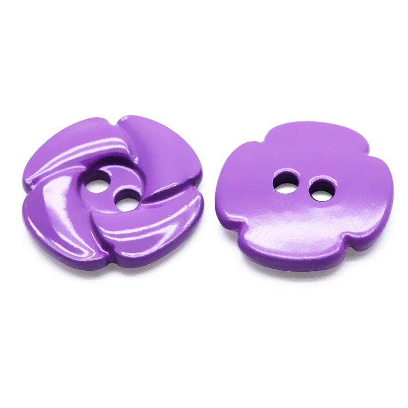 15mm中性合金不规则扇形花状两孔钮