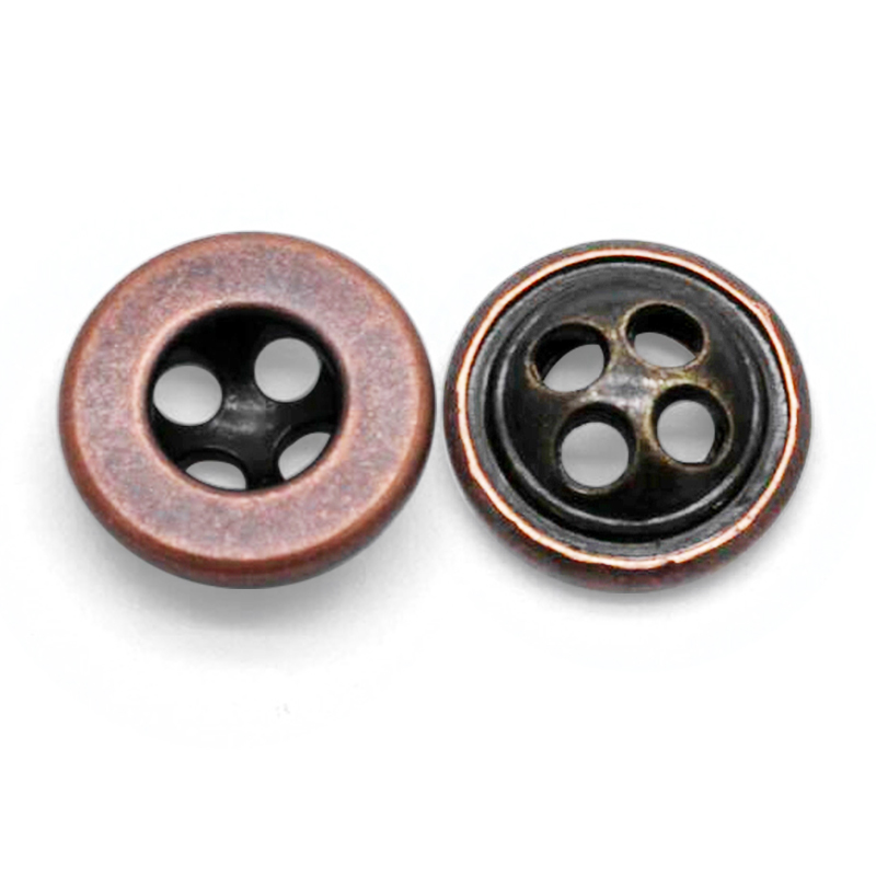 8.4mm合金四孔钮