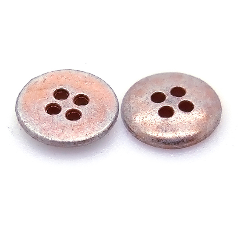 11.5mm合金四孔钮  平面  圆窝底 卜圆底