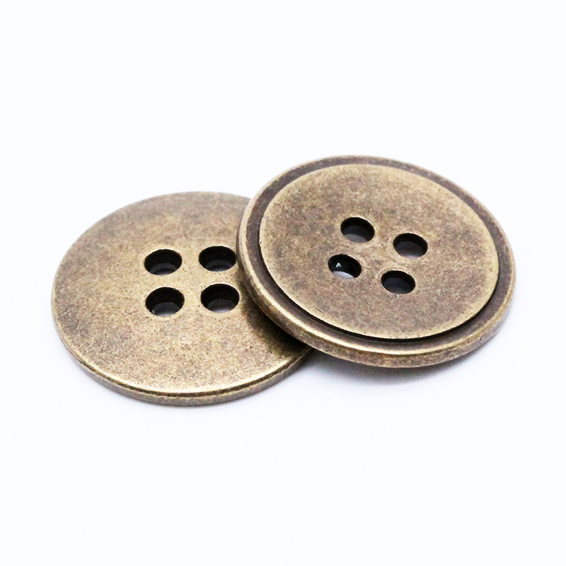 28L-18mm合金四孔钮