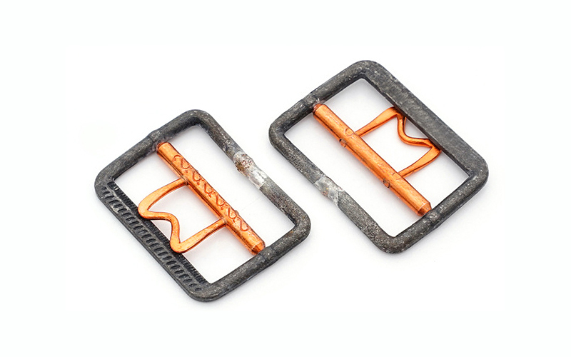 巴黎扣不巴黎 马甲扣不骑马