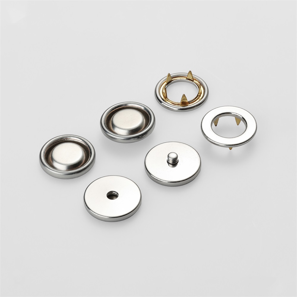 揭秘 AB 亚洲钮扣四合扣的品质密码