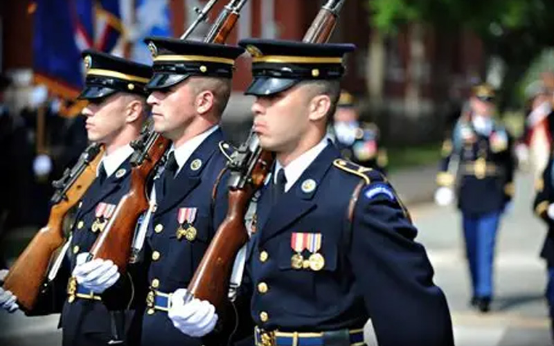 专业成就卓越，细节铸就威严：AB亚洲钮扣的品牌征程-制服扣专业生产商