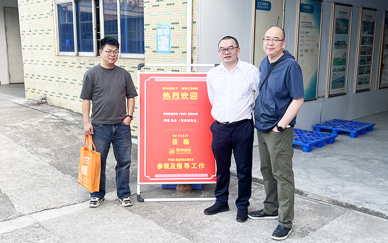 GOLDEN BUTTON董事长顾健先生前往AB亚洲钮扣参观、指导工作