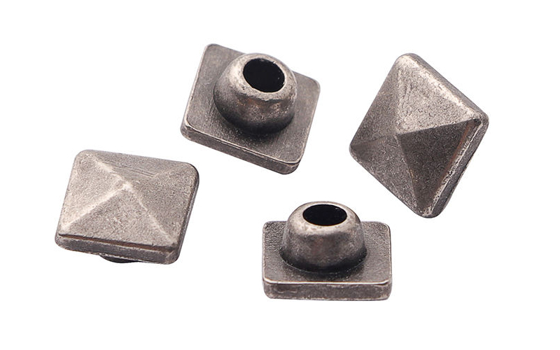 质感与牢固双在线！合金四方形金字塔撞钉，解锁多场景精致升级