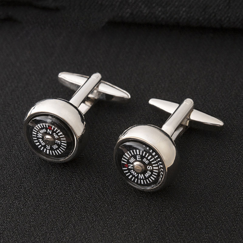 方寸间的绅士气度：合金袖扣的精工艺术