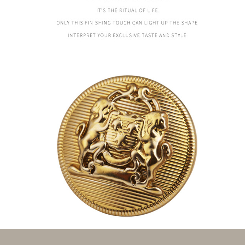 英伦学院风｜双狮纽扣解锁复古与时尚的双向奔赴