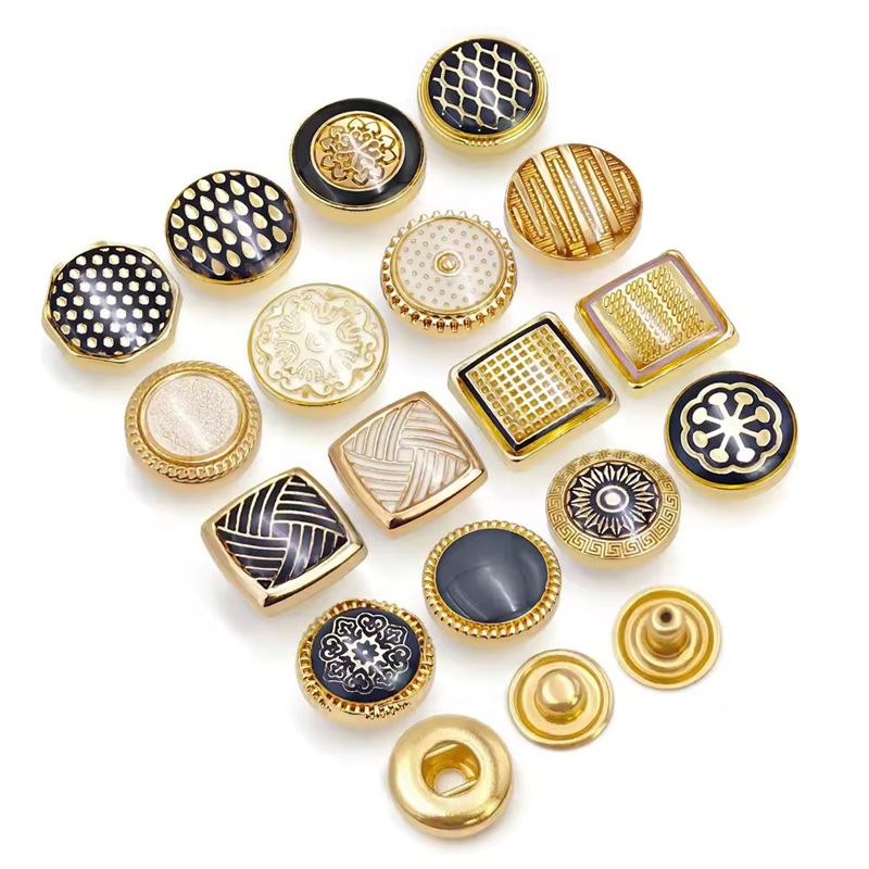 Antique brass alloy snap button featuring hand-filled floral epoxy pattern